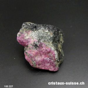 Rubis - Hornblende brut 4,2 x 4 x 3 cm. Pièce unique 83 Grammes