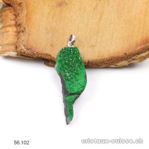 Pendentif Grenat Uvarovite cristallisé, boucle argent 925. Pièce unique