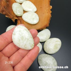 Jade Serpentine verte 4 - 4,5 cm. Taille L - XL. Qual. A 