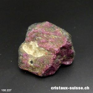 Rubis - Hornblende brut 4,2 x 4 x 3 cm. Pièce unique 83 Grammes