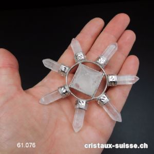 Cristal de Roche, pyramide Amplificateur d'énergie avec 7 pointes. Env. 8 cm