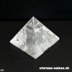 Pyramide Cristal de Roche, base 5 x haut. 4 cm. Pièce unique