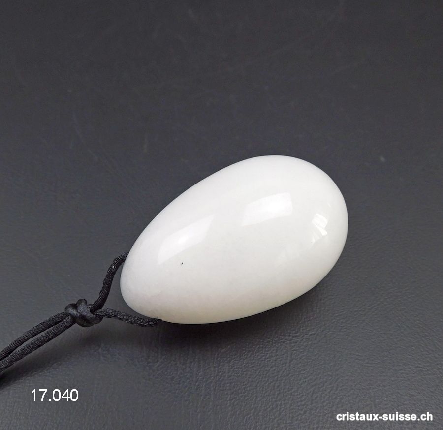 1 Oeuf YONI Jade blanc 4 x 2,5 cm. Taille M. Percé