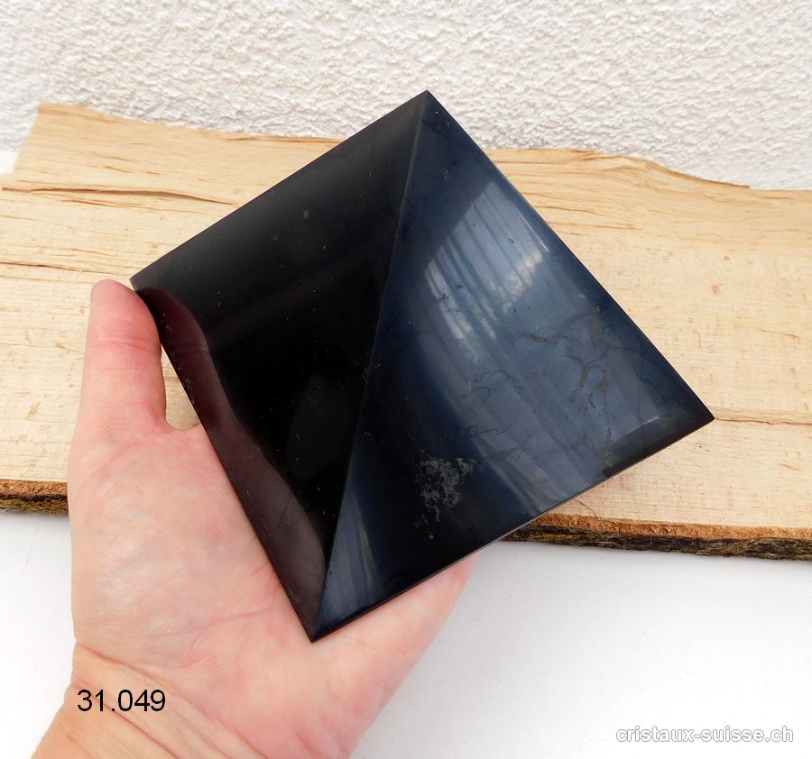 Pyramide Schungite 12 x haut. 8 cm / 1'000 grammes