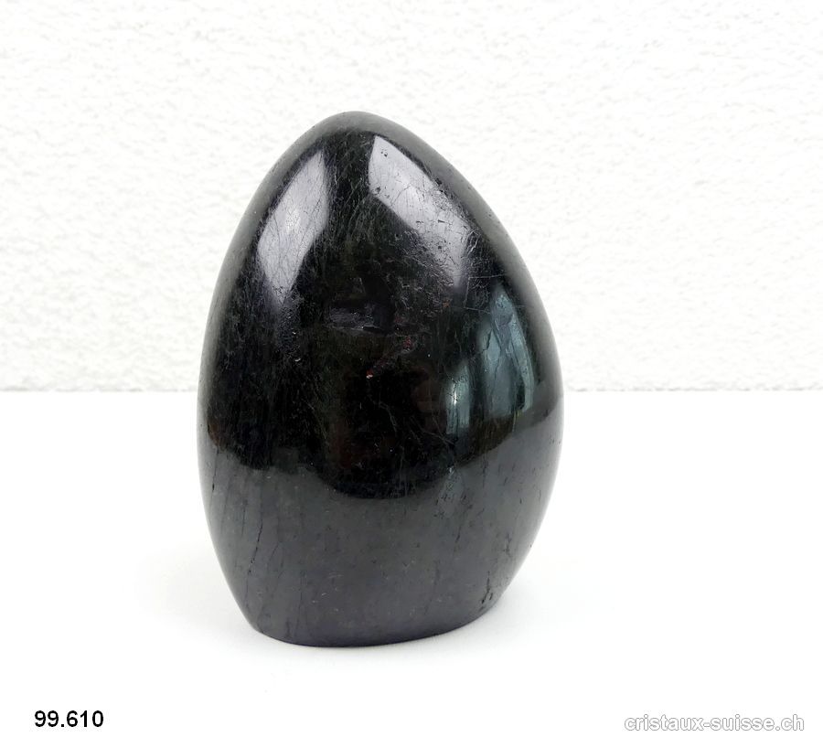 Tourmaline noire polie 10 cm. Pièce unique 665 grammes