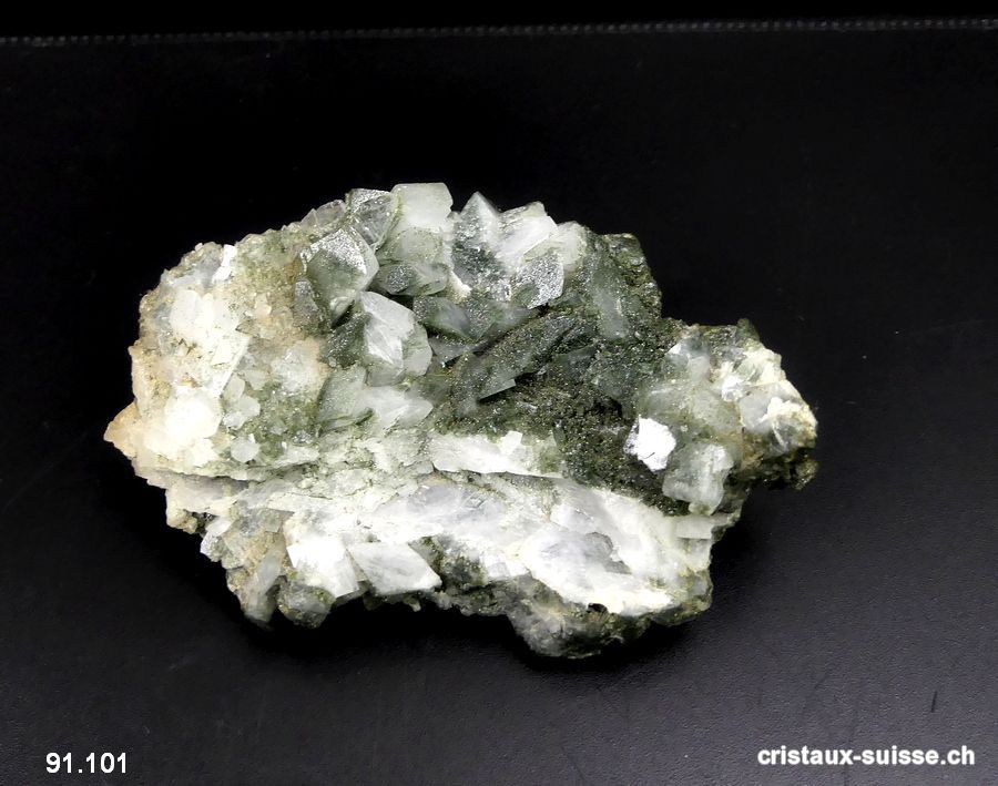 Adulaire et Chlorite de Suisse. Pièce unique