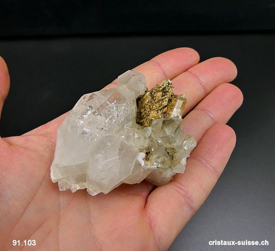 Quartz de Suisse avec roche. Pièce unique