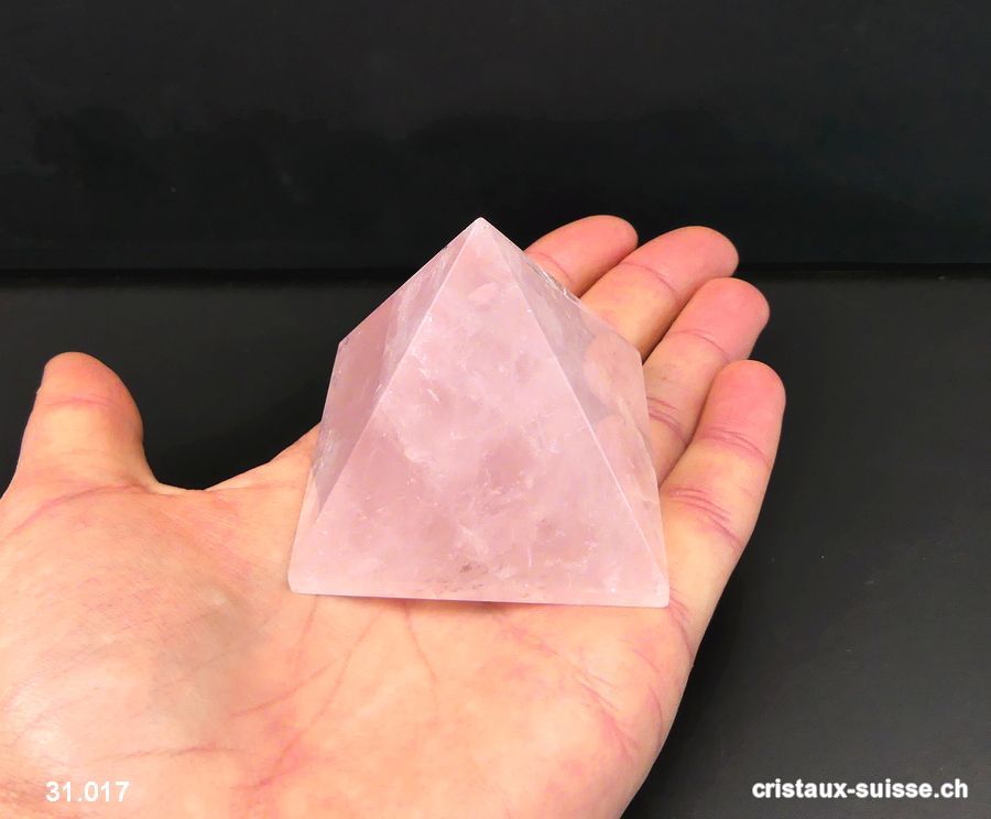 Pyramide Quartz rose clair, base 5,1 cm x haut. 4,4 cm. Pièce unique