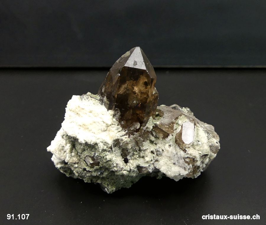 Quartz fumé des Alpes Suisse. Pièce unique