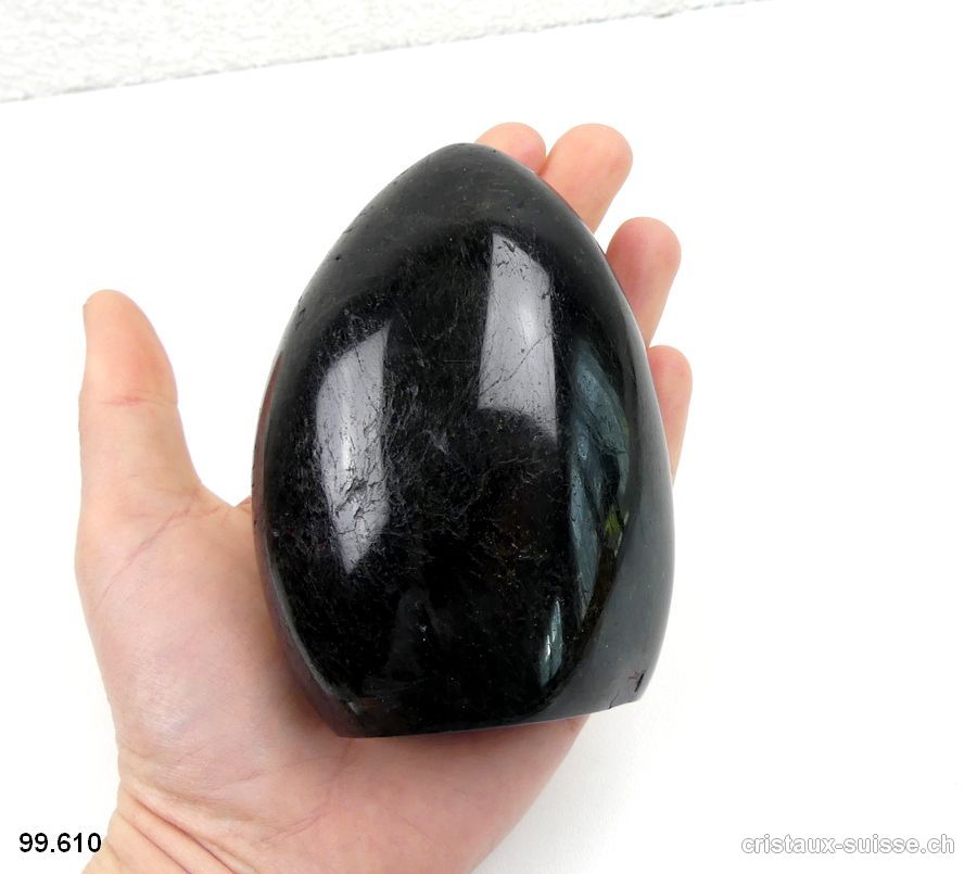 Tourmaline noire polie 10 cm. Pièce unique 665 grammes